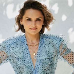 Rachael Leigh Cook